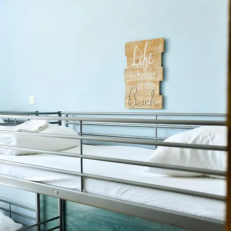 Hotell Single Fin & 2*