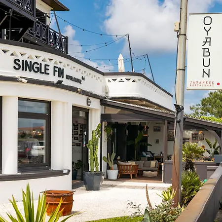 Hotel Single Fin & 2*