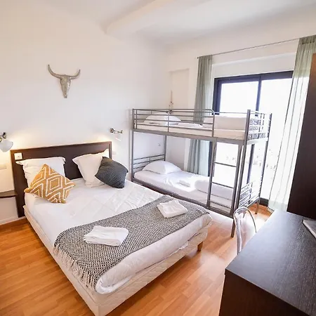 Single Fin & Hotel 2*