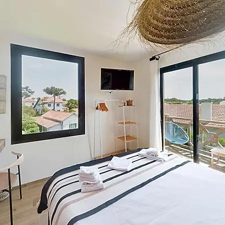 Single Fin & Hotel Mimizan-Plage