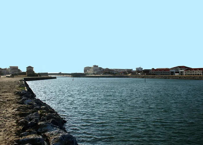 Single Fin & Hotel 2*