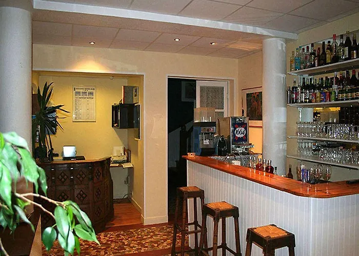 Single Fin & Hotel Mimizan-Plage