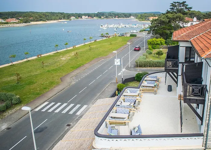 Single Fin & Hotel Mimizan-Plage